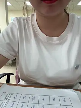 Donna9696 online show from April 2026 01:12:01 AM