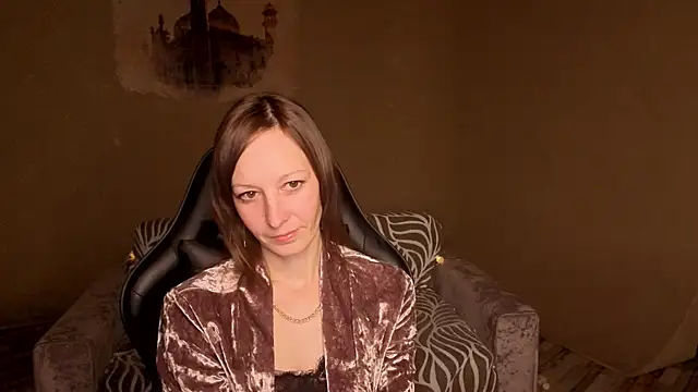 MaryKlite  online show from January 2026 01:31:01 AM