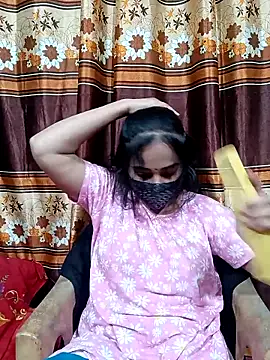 Red-Bird2 online show from February 2026 02:52:01 AM