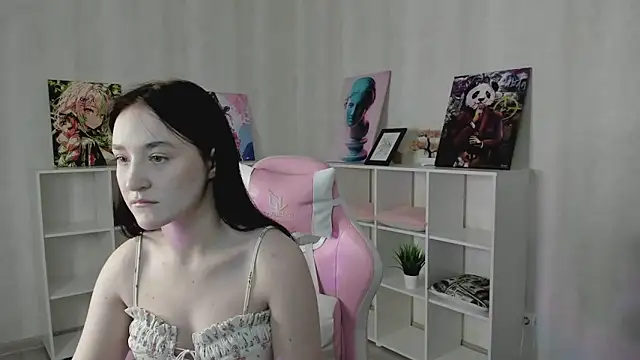 LexiVale online show from February 2026 08:58:01 AM