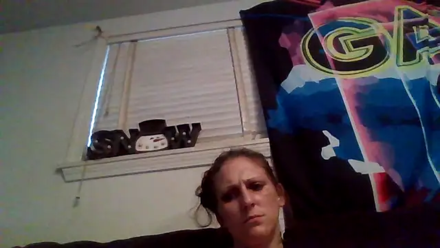 LadySn0w26 online show from June 2026 01:00:01 AM