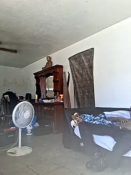 LadySn0w26 online show from March 2026 07:29:01 PM