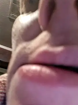 LadySn0w26 online show from February 2026 01:40:01 AM