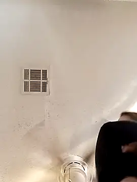 LadySn0w26 online show from February 2026 05:43:01 PM