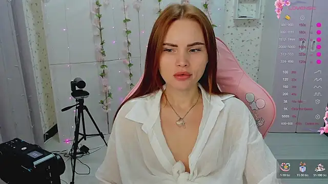 Snapshot of AnitaTeasing chatting on January 2026 04:10:01 PM AnitaTeasing online show from January 2026 04:10:01 PM