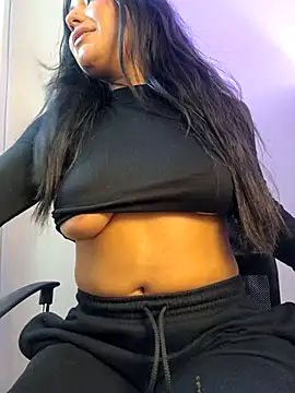 valenlopezz  online show from June 2026 04:23:02 AM