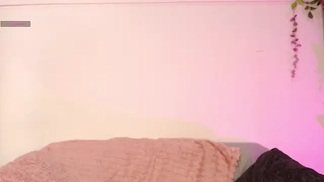 chloe peach  online show from May 2026 12:38:02 PM