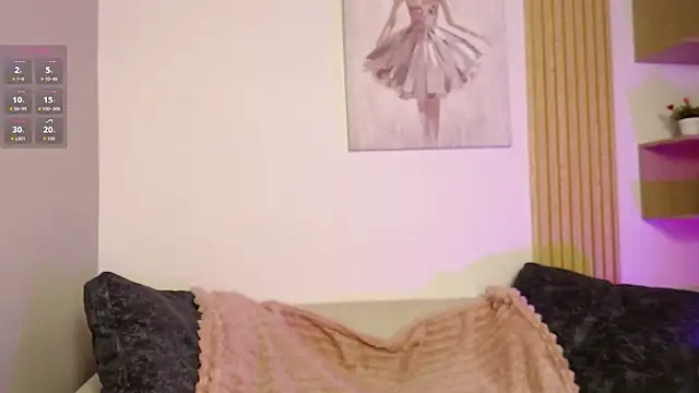 chloe peach  online show from April 2026 12:54:01 PM