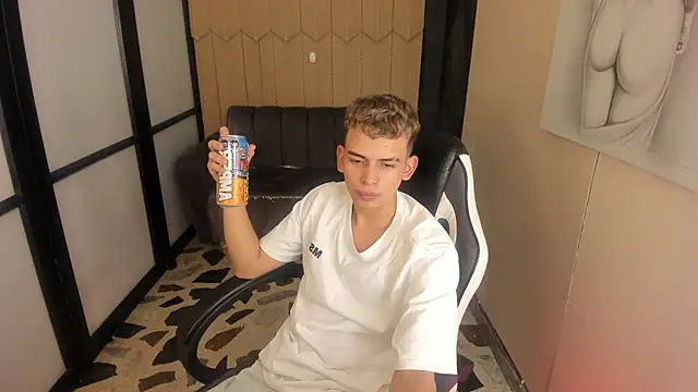 JuanSixx  online show from January 2026 08:12:02 PM