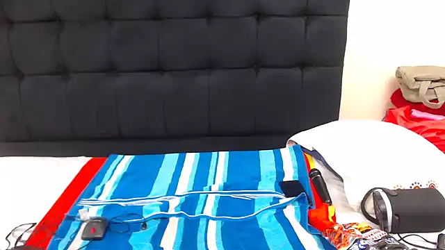 Sexy Baddie online show from February 2026 03:08:01 PM