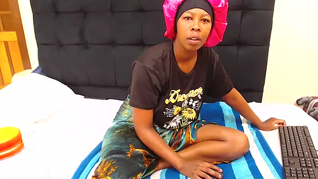 Sexy Baddie online show from February 2026 06:46:01 AM