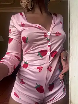 NaughtyShawdy online show from April 2026 06:15:01 AM