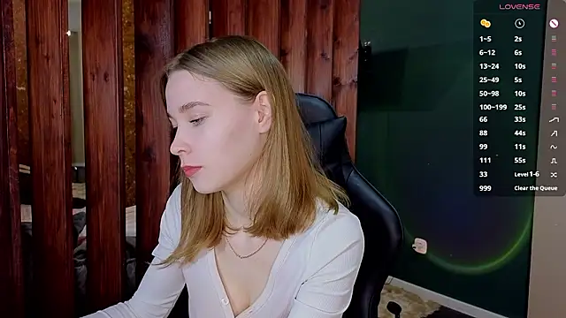 vickky shy online show from February 2026 06:43:02 PM