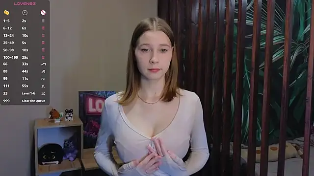 vickky shy online show from April 2026 06:25:02 PM