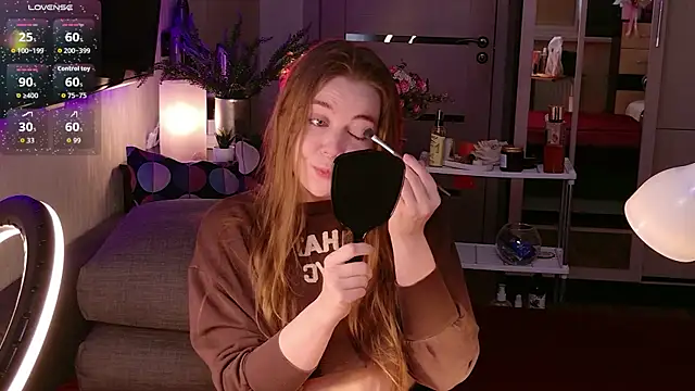 bratwifelina online show from March 2026 10:06:01 AM