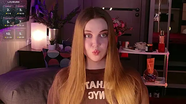 bratwifelina online show from April 2026 10:00:02 AM