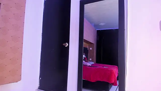 Samantha Blaze1 online show from April 2026 11:13:01 AM