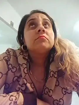 AntoAntonianna online show from January 2026 03:26:02 PM