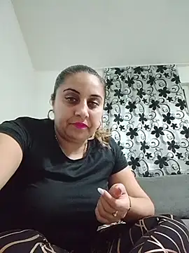 AntoAntonianna online show from February 2026 03:58:02 PM