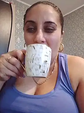 AntoAntonianna online show from February 2026 10:39:01 AM