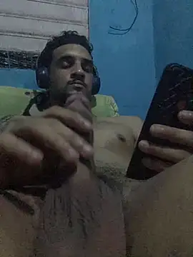 Snapshot of Wicy23 chatting on July 2026 03:09:01 AM Wicy23 online show from July 2026 03:09:01 AM