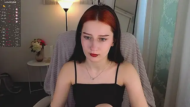 Snapshot of sandy_kiss chatting on February 2026 08:35:02 AM sandy kiss online show from February 2026 08:35:02 AM