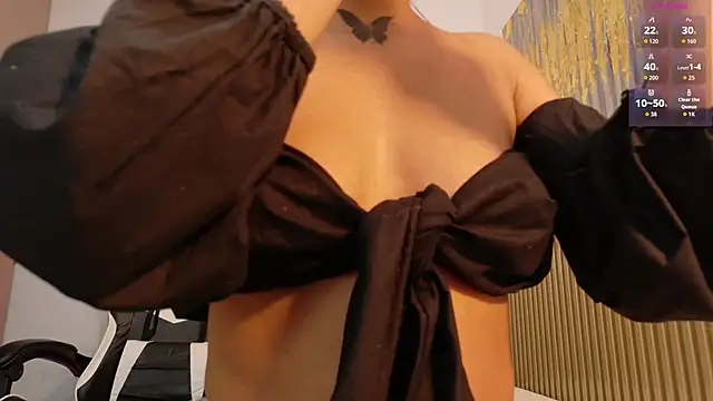 Scarlet Vixen  online show from February 2026 12:13:02 PM