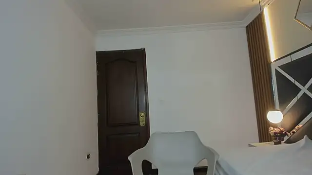 Snapshot of Ambarross_ chatting on February 2026 01:55:02 PM Ambarross online show from February 2026 01:55:02 PM