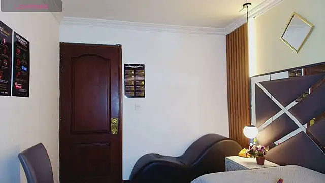 Ambarross  online show from June 2026 02:03:02 PM