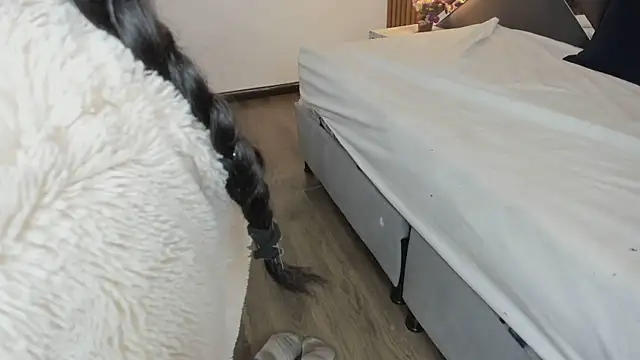 Snapshot of Ambarross_ chatting on February 2026 12:49:01 PM Ambarross online show from February 2026 12:49:01 PM