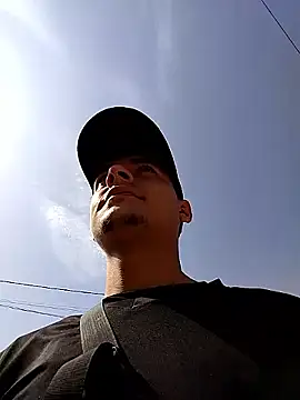 Snapshot of attractive-sexx chatting on February 2026 02:07:01 PM attractive-sexx online show from February 2026 02:07:01 PM