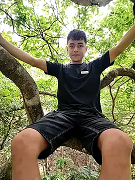 Snapshot of attractive-sexx chatting on February 2026 02:39:01 PM attractive-sexx online show from February 2026 02:39:01 PM