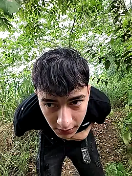 Snapshot of attractive-sexx chatting on April 2026 09:39:33 PM attractive-sexx online show from April 2026 09:39:33 PM