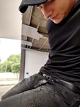 Snapshot of attractive-sexx chatting on February 2026 01:55:02 PM attractive-sexx online show from February 2026 01:55:02 PM