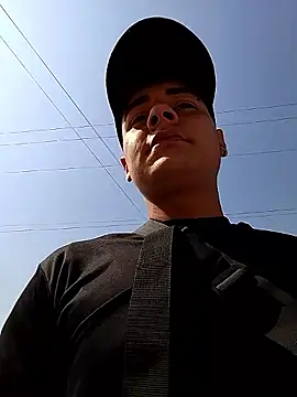 Snapshot of attractive-sexx chatting on March 2026 02:06:01 PM attractive-sexx online show from March 2026 02:06:01 PM