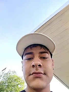 Snapshot of attractive-sexx chatting on April 2026 08:54:01 PM attractive-sexx online show from April 2026 08:54:01 PM