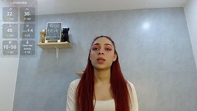 Snapshot of shopie_moon_ chatting on January 2026 03:26:02 PM shopie moon online show from January 2026 03:26:02 PM