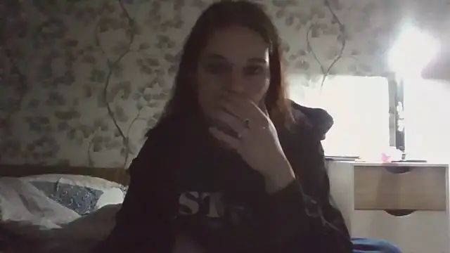 Snapshot of NyraLuna chatting on March 2026 09:44:01 PM NyraLuna online show from March 2026 09:44:01 PM