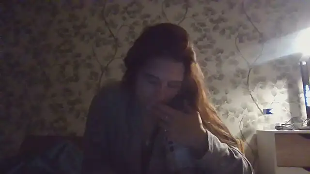 NyraLuna online show from April 2026 07:42:02 PM