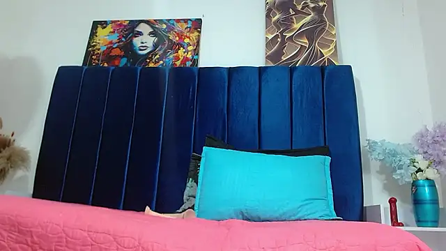 Bombom brown1 online show from March 2026 08:03:02 PM