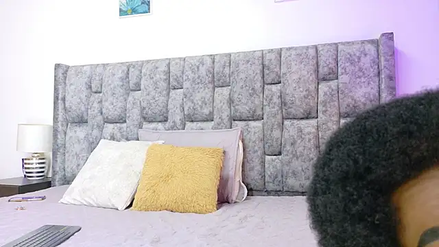 samirths boy  online show from April 2026 07:52:01 PM