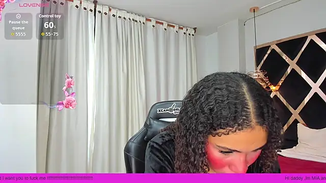 Mia cartther online show from February 2026 02:15:01 PM