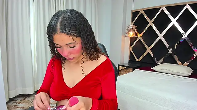 Mia cartther online show from February 2026 12:46:02 PM