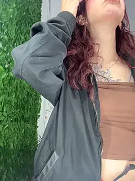 elodie rouge online show from March 2026 11:10:01 AM