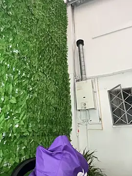 elodie rouge online show from March 2026 11:08:01 AM