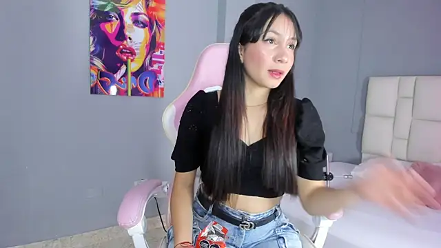 Sofia  Salazar online show from February 2026 11:41:01 AM
