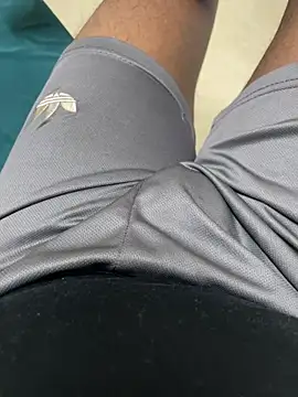 Yourdhiraj online show from February 2026 07:25:01 PM