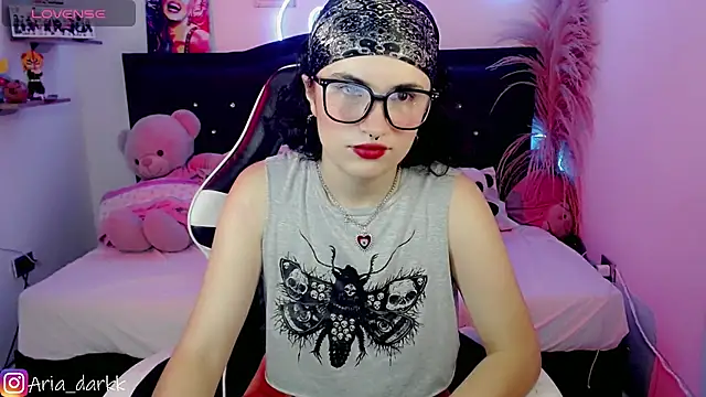 AriaDark online show from February 2026 09:09:02 PM