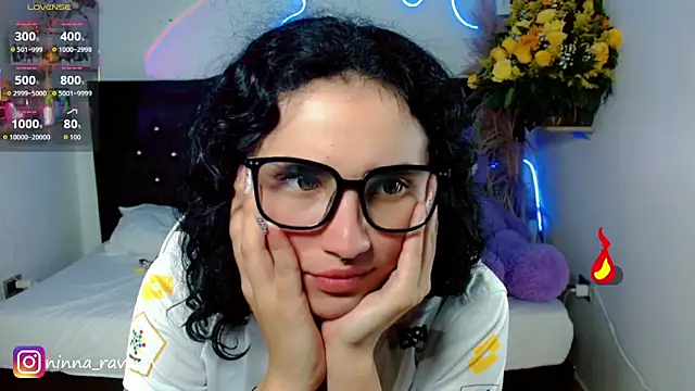 AriaDark online show from April 2026 01:42:02 AM