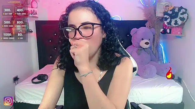 AriaDark online show from June 2026 09:09:01 PM